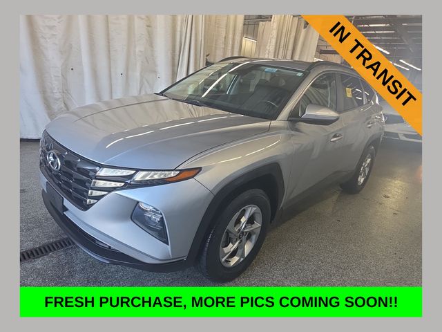Shimmering Silver 2022 Hyundai Tucson SUV / Crossover All-Wheel Drive 8-Speed Automatic