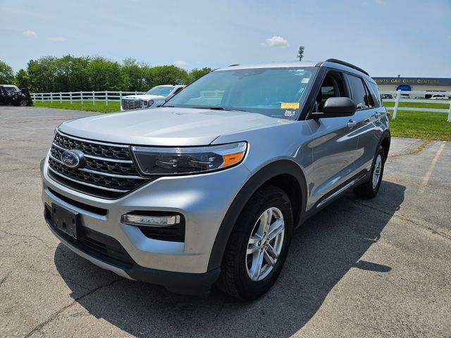 2023 Ford Explorer XLT photo
