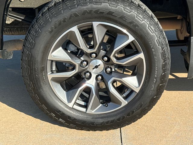 Used 2025 Chevrolet Silverado 1500 Truck