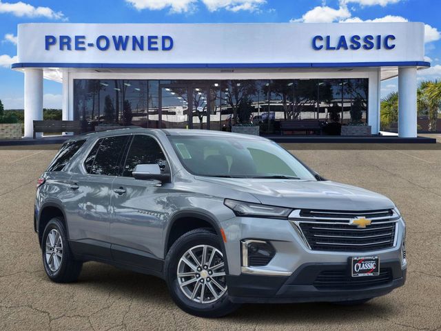 Sterling Gray Metallic 2023 Chevrolet Traverse LT Cloth FWD SUV / Crossover Front-Wheel Drive 9-Speed Automatic