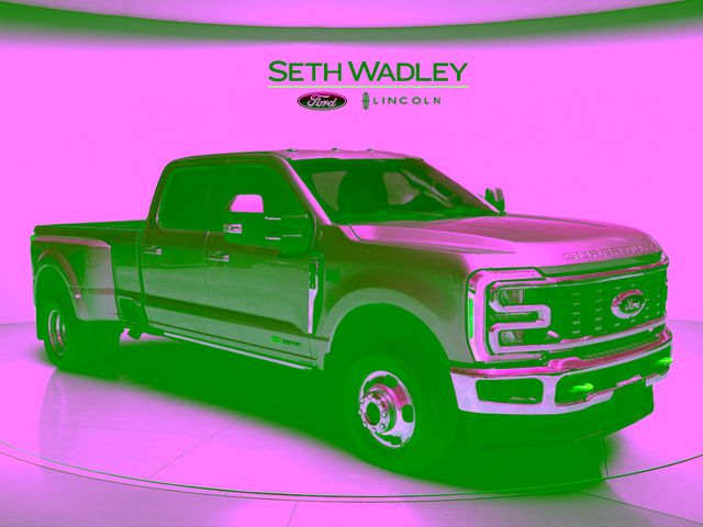 2023 Ford F-350SD Lariat 
