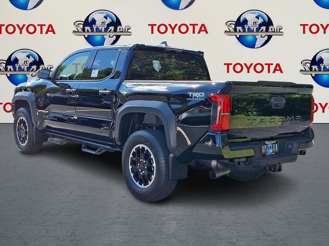 2025 Toyota Tacoma TRD Off-Road Double Cab photo 3