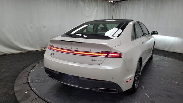 2017 – Lincoln – MKZ