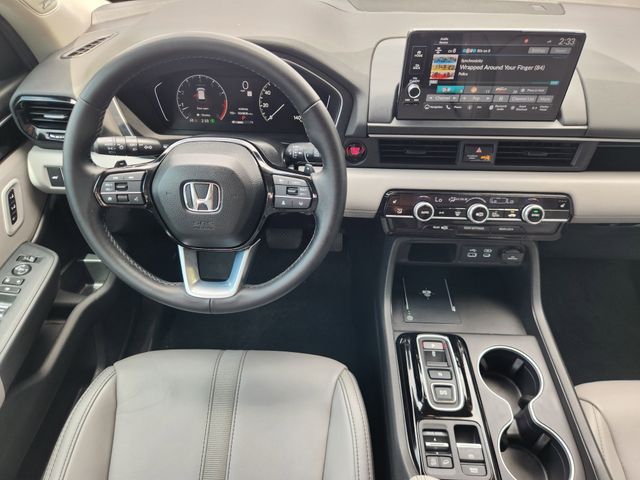 2025 Honda Pilot Touring  at Community Honda