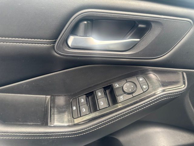 2024 Nissan Rogue SV White at Central Houston Nissan