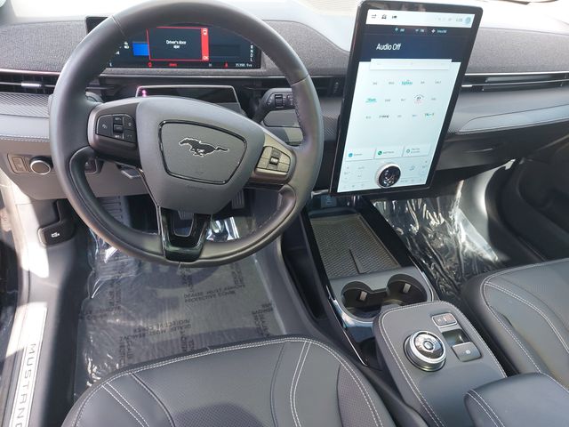 Used 2023 Black Ford Premium image 16