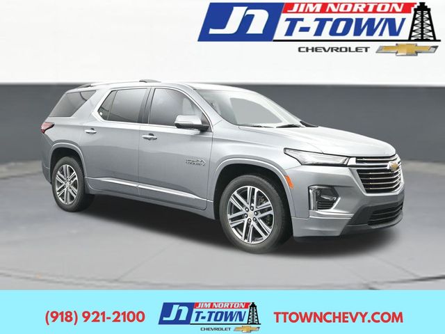 Sterling Gray Metallic 2023 Chevrolet Traverse SUV / Crossover Front-Wheel Drive 9-Speed Automatic