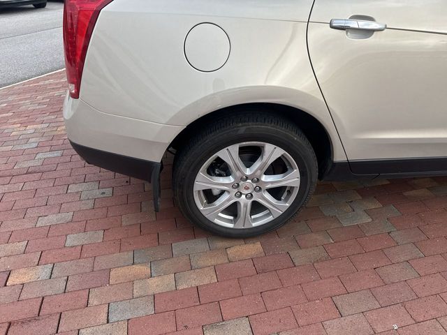 Used 2011 Cadillac SRX SUV