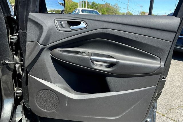 Used 2016 Ford Escape SE 4D Sport Utility