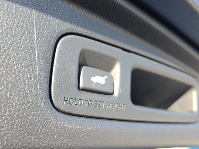 2023 Honda CR-V EX-L:B02099