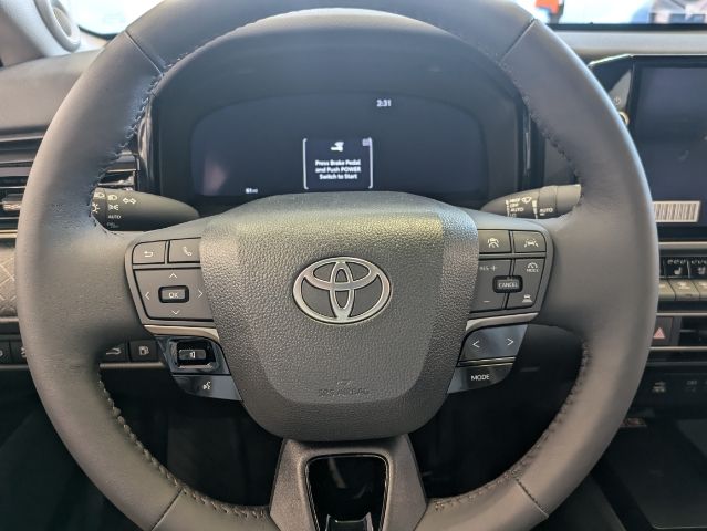 2025 Toyota Camry XLE 9