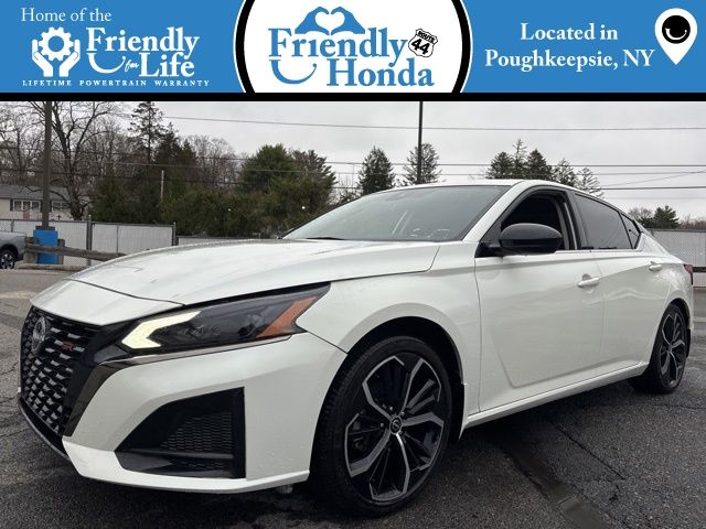 Pearl White Tricoat 2024 Nissan Altima 2.5 SR FWD Sedan Front-Wheel Drive Continuously Variable Transmission