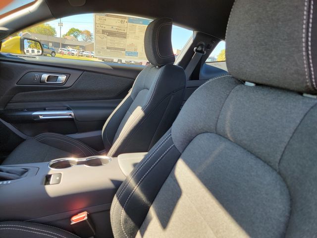 New 2025 Yellow Ford GT image 15