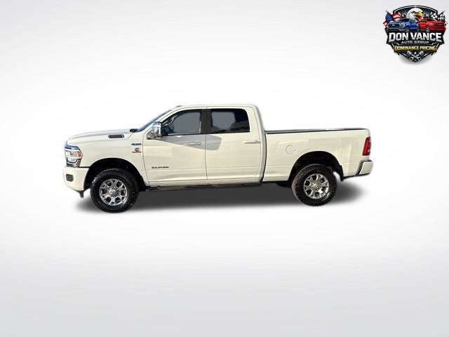 Bright White Clearcoat 2024 RAM 2500 Laramie Crew Cab 4WD Pickup Truck Four-Wheel Drive 6-Speed Automatic