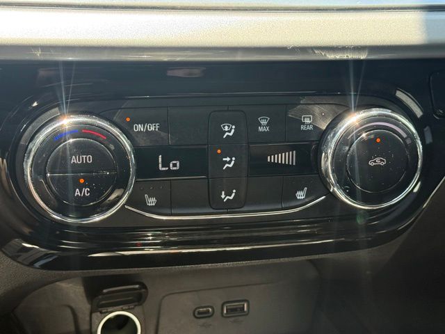 used 2025 Chevrolet Trax car, priced at $21,817