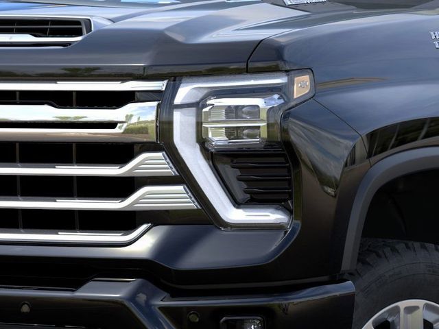 2025 Chevrolet Silverado 2500HD High Country 10