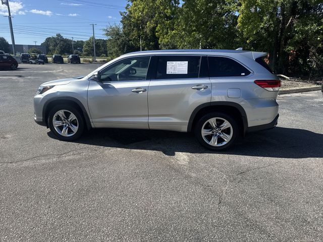 Used 2019 Silver Toyota Limited image 8