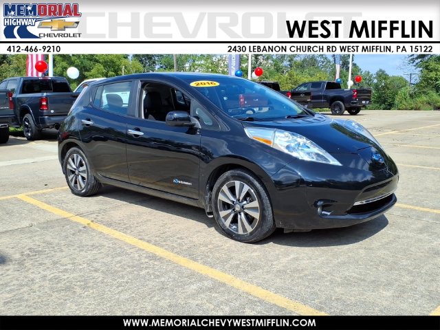 Super Black 2016 Nissan LEAF Hatchback Front-Wheel Drive Automatic