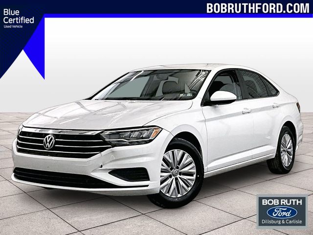 Pure White 2019 Volkswagen Jetta Sedan Front-Wheel Drive 6-Speed Manual