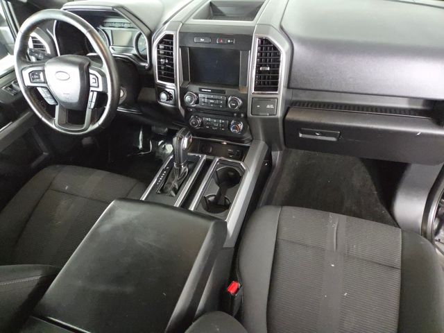 2015 Ford F-150 XLT photo 26