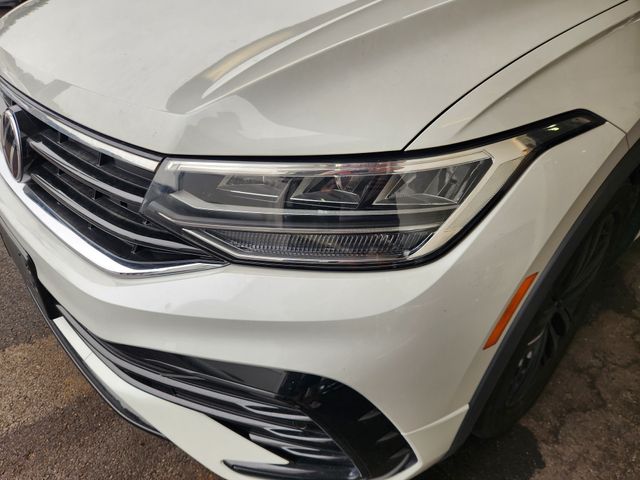 2022 Volkswagen Tiguan 2.0T SE R-Line Black - 5