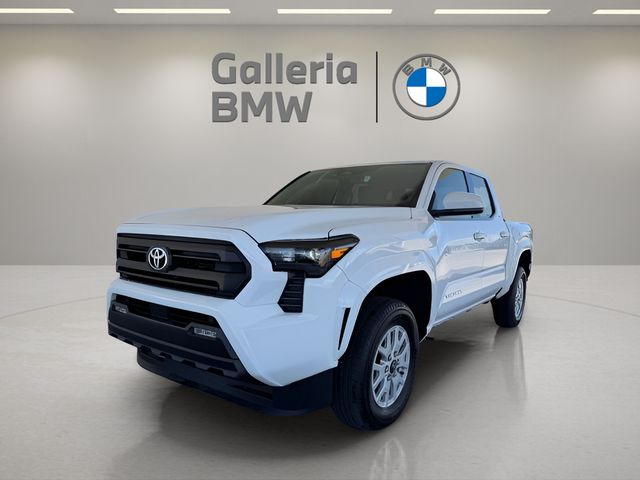 2024 Toyota Tacoma SR5's photo