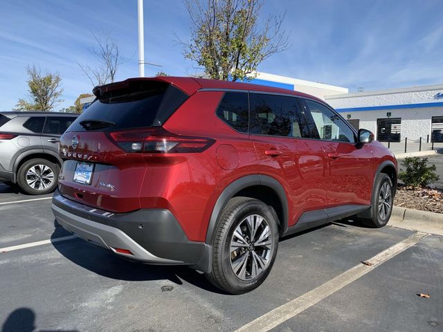 2021 Nissan Rogue SV 10