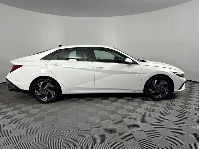 New 2025 Hyundai Elantra For Sale in Indianapolis, IN