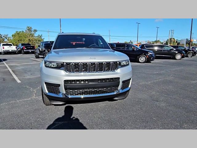 2025 Jeep Grand Cherokee L Laredo X 4x4