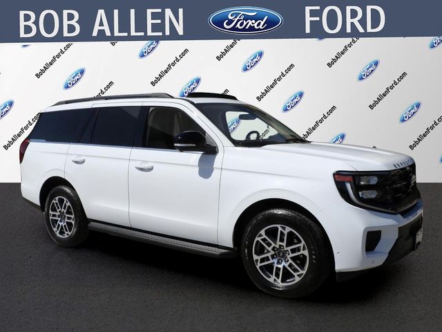 2025 Ford Expedition Active 4x4's photo