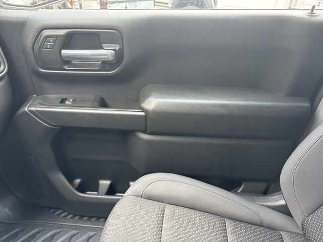 Used 2025 White Chevrolet WT image 26