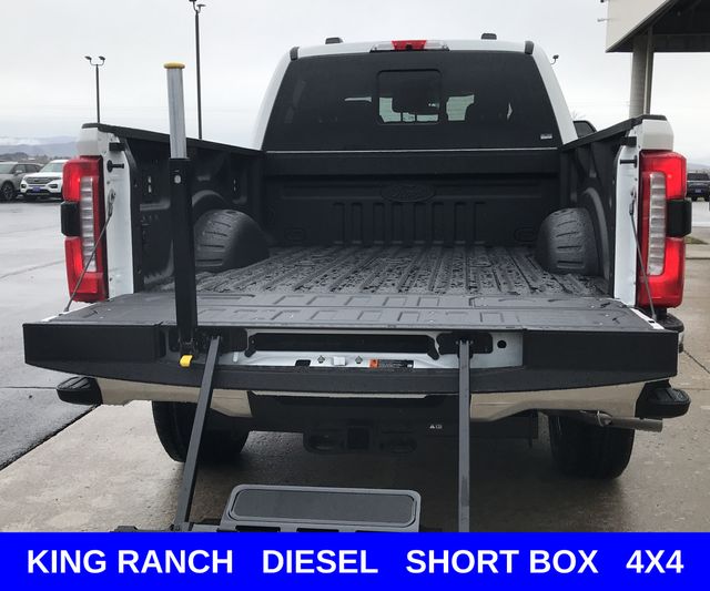 New 2026 White Ford King Ranch image 31