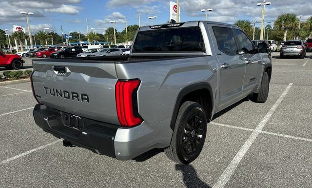 2024 Toyota Tundra Hybrid Limited Crewmax 5.5 5