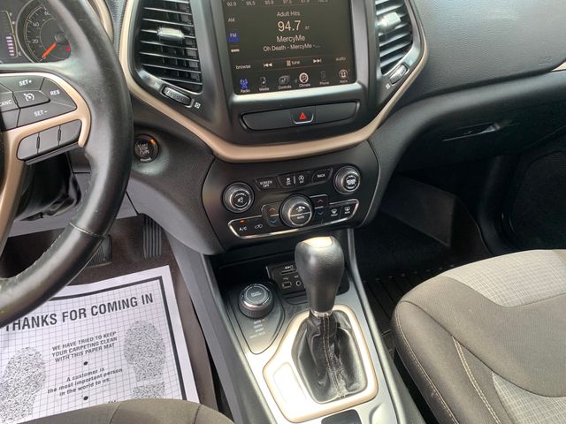 Used 2015 Jeep Cherokee SUV