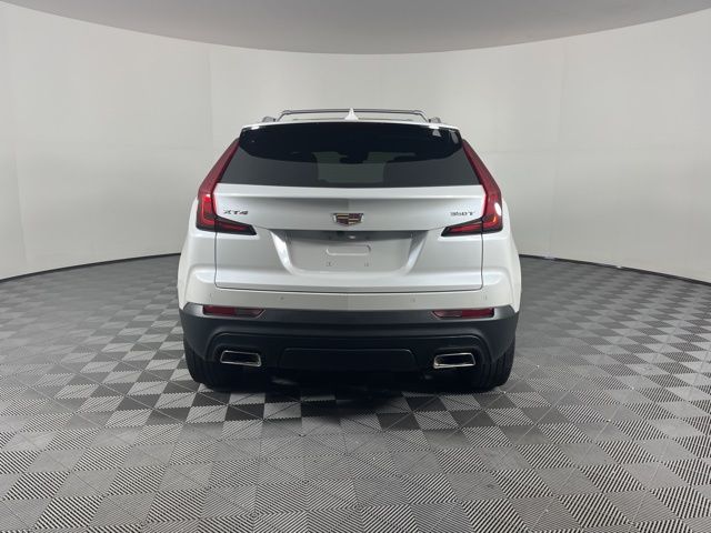 2023 Cadillac XT4 Luxury 8