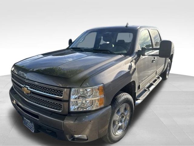 Gray (Mocha Steel Metallic) 2012 Chevrolet Silverado 1500 Pickup Truck Four-Wheel Drive 6-Speed Automatic Overdrive