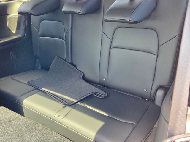 New 2026 Gray Nissan Platinum image 9