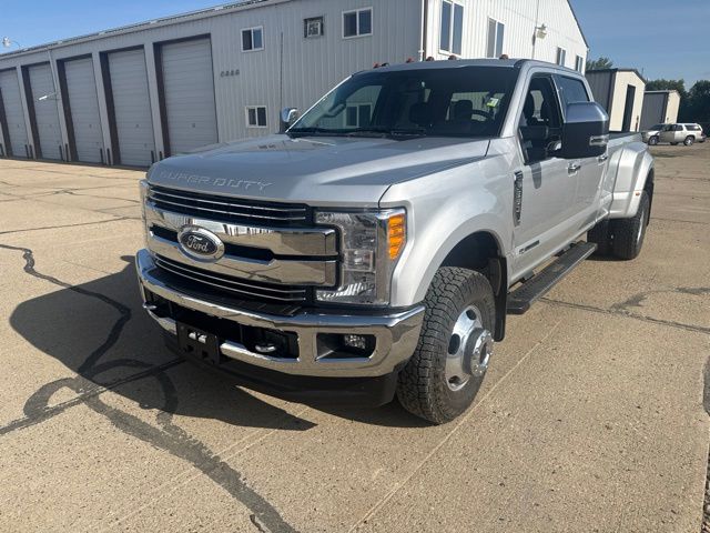 2017 Ingot Silver Ford Super Duty F-350 DRW Lariat 4X4 Truck
