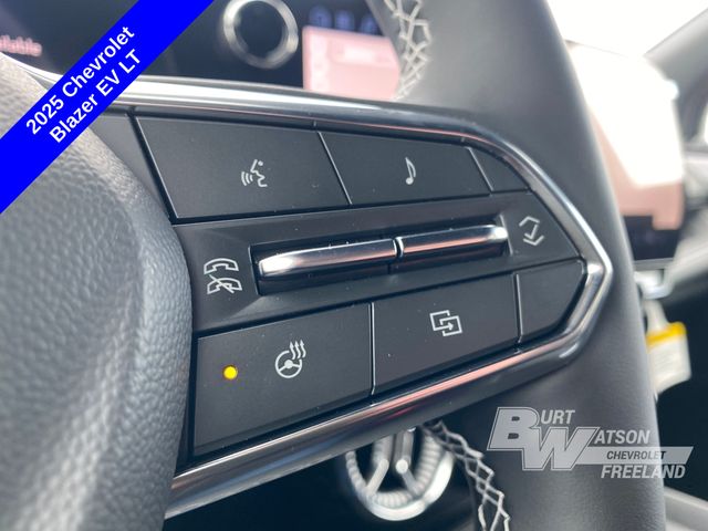 2025 Chevrolet Blazer EV LT photo