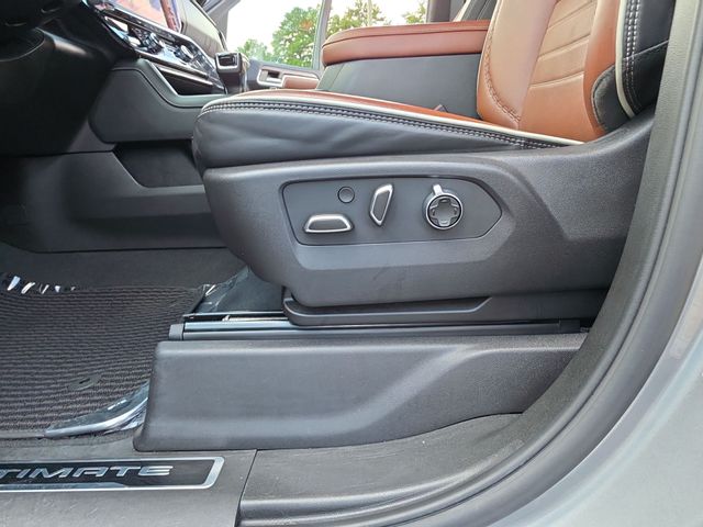 Used 2024 Silver GMC Denali Ultimate image 30
