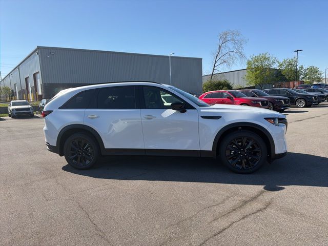 New 2026 White Mazda 3.3 Turbo Premium image 4