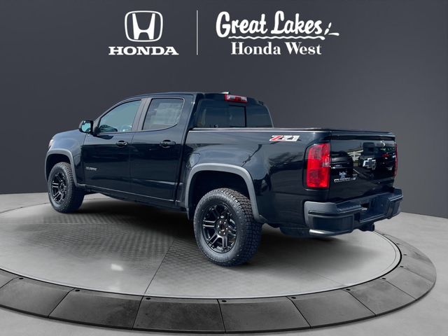 View vehicle photo 3