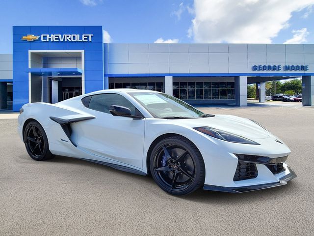 Arctic White 2026 Chevrolet Corvette E-Ray Coupe AWD with 2LZ Coupe All-Wheel Drive 8-Speed Dual Clutch