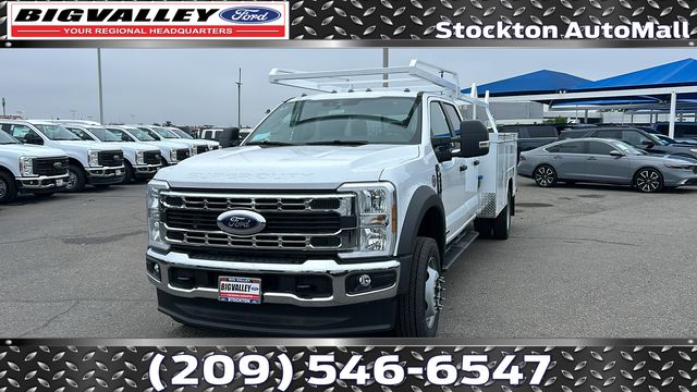 Oxford White 2026 Ford F-550 Super Duty Chassis Pickup Truck Four-Wheel Drive Automatic