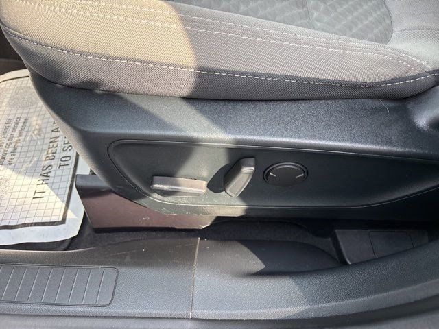 2020 Ford Escape SE Sport Hybrid photo