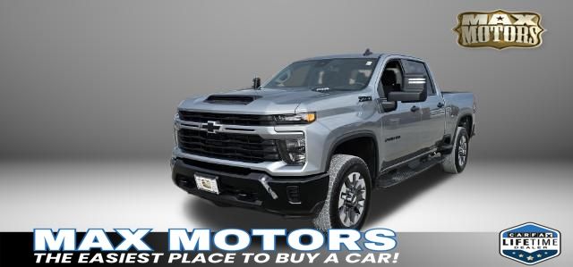 2024 Chevrolet Silverado 2500HD Custom 3