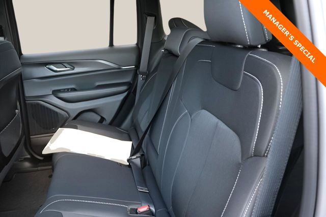 New Car 2025 Jeep Grand Cherokee  Laredo X For Sale Under $35,000 In Austin, Texas