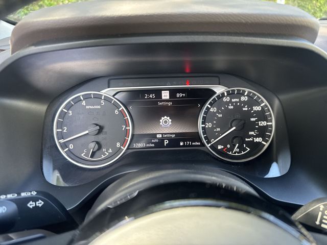 Used 2021 Gray Nissan SL image 19