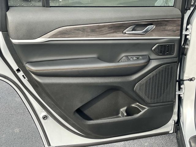 New 2026 Silver Jeep Limited image 16