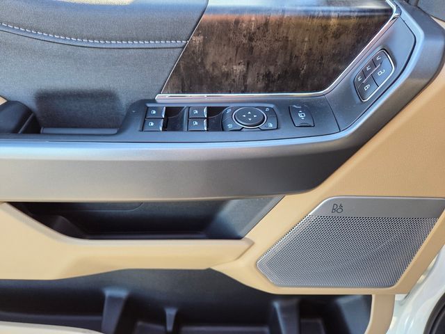 New 2025 Ford Super Duty F-250 Crew Cab 8' Box Lariat